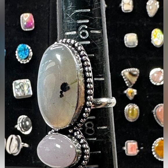 💕 Rainbow moonstone and rose quarts 2 stone ring silver plated 9 to 5 size 7.5 - Picture 2 of 4